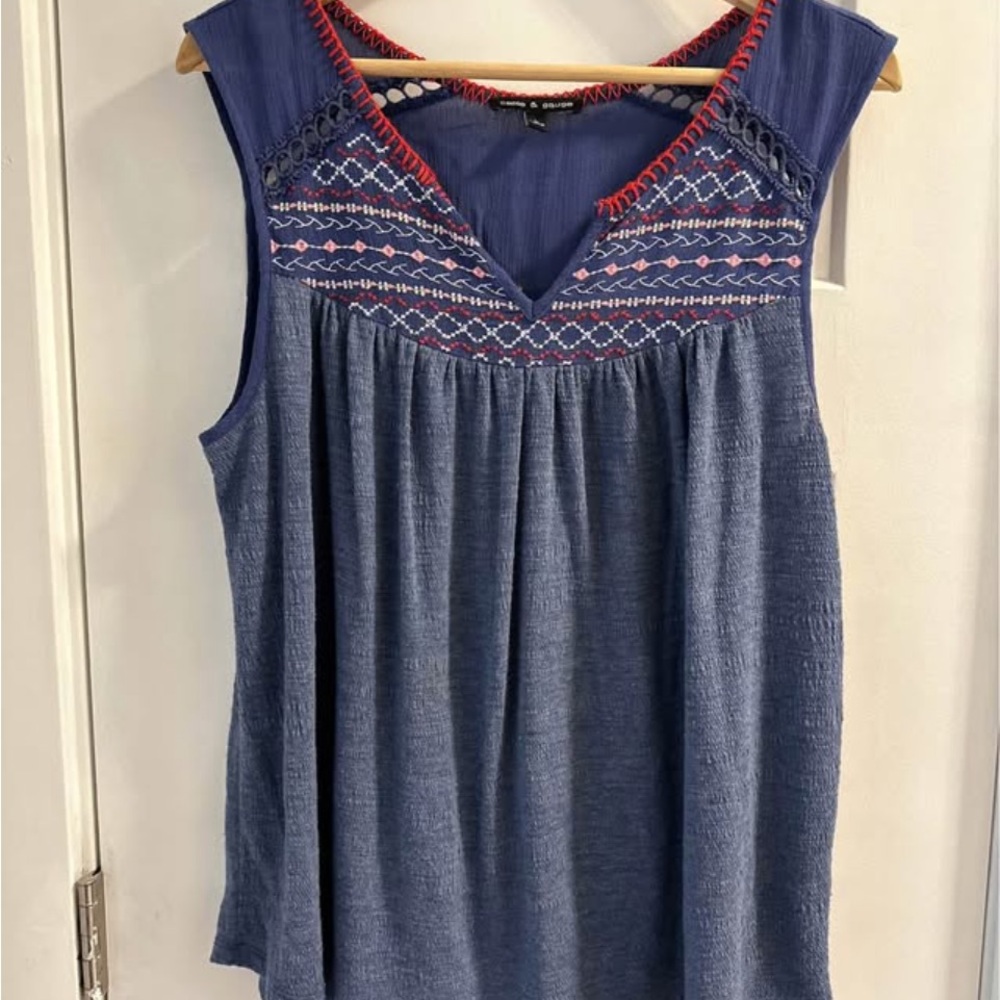 Cable & Gauge Navy Blue Embroidered Sleeveless Tank